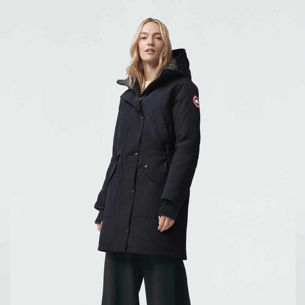 Canada Goose Ellesmere Parka – Style 6555L
Size: Small